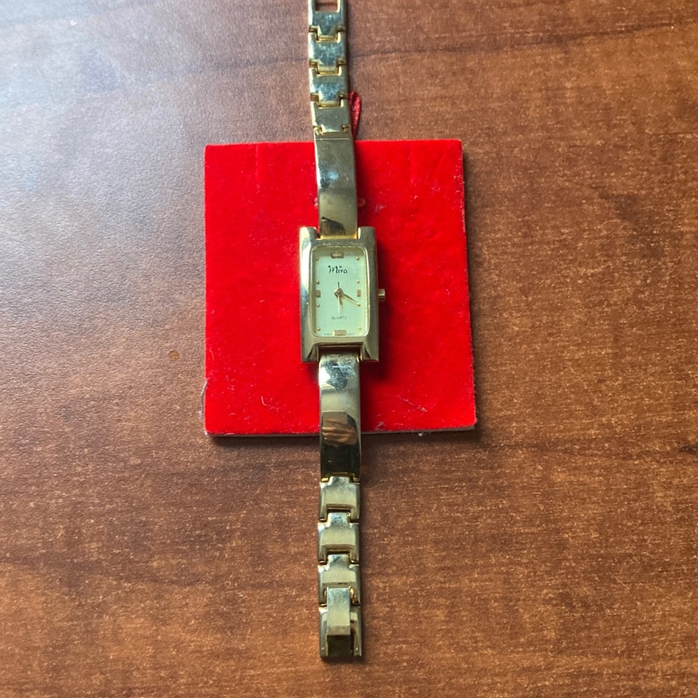 Gold Wearable Watch